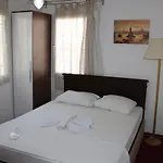 Oda ve Kahvaltı Gozde Deniz Boutique 3*