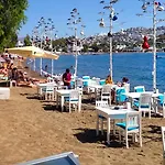 Oda ve Kahvaltı Gozde Deniz Boutique 3*