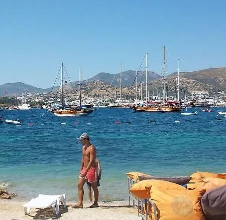 Oda ve Kahvaltı Gozde Deniz Boutique 3*