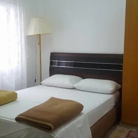 לינה וארוחת בוקר Gozde Deniz Boutique 3*